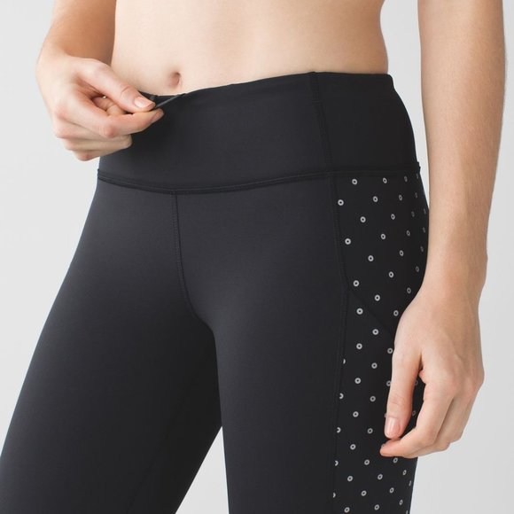 Lululemon Speed Tight IV (Brushed) Size 8 - Picture 5 of 13